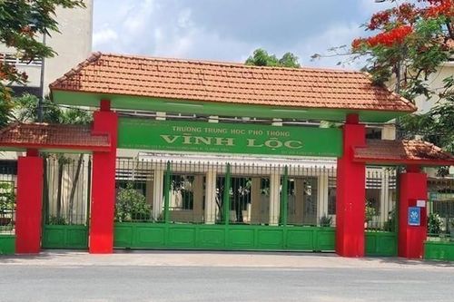 Sở Giáo dục và Đào tạo TPHCM phải bồi thường cho một hiệu trưởng