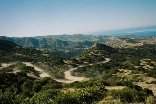 Mỹ: Rơi máy bay trên đảo Catalina khiến 5 người thiệt mạng