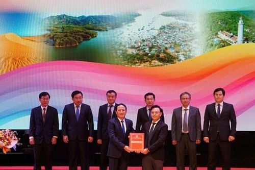Tận dụng các ưu thế, tiềm năng để thu hút đầu tư vào các tỉnh Duyên hải Trung bộ