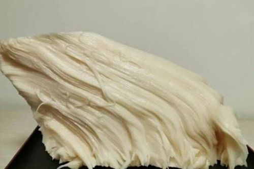 Lão nông từng nhặt được 'khúc gỗ' kì dị nặng 70kg: Nào ngờ không phải gỗ mà là 'thần dược' quý hơn vàng