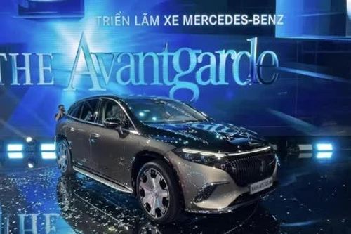SUV chạy điện Mercedes-Maybach EQS 680 chốt giá hơn 7,6 tỷ đồng cho khách Việt