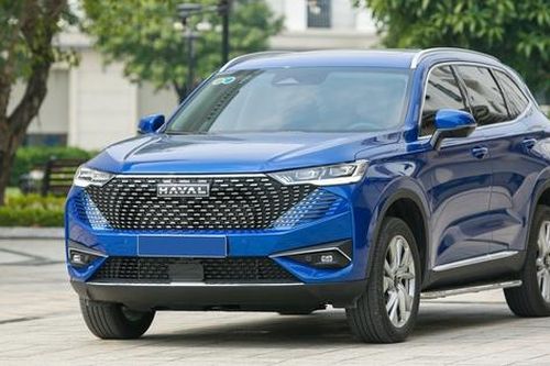 Ô tô Trung Quốc tại Việt Nam dùng chiêu định giá cao rồi giảm giá