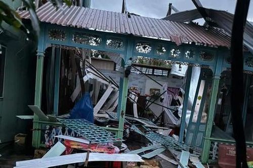 Kiên Giang: Lốc xoáy đánh sập 23 ngôi nhà, nhiều người bị thương