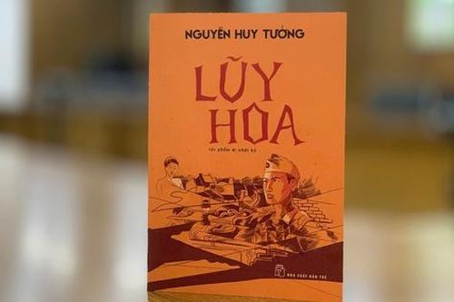 'Lũy hoa' tái ngộ độc giả nhân dịp Kỷ niệm 70 năm Ngày Giải phóng Thủ đô