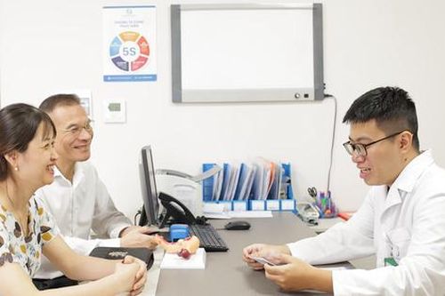 Hành trình điều trị hiếm muộn hơn 2 thập kỷ của vợ chồng U60