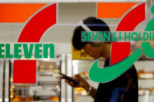 Couche-Tard quyết tâm thâu tóm 7-Eleven, nâng đề nghị mua lại lên 47 tỷ USD