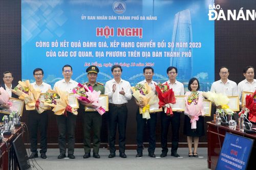 Sở Thông tin và Truyền thông, UBND quận Thanh Khê dẫn đầu xếp hạng chuyển đổi số năm 2023