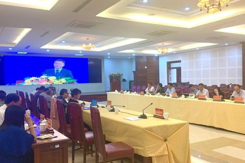 Tháo gỡ khó khăn, vướng mắc về pháp lý cho doanh nghiệp