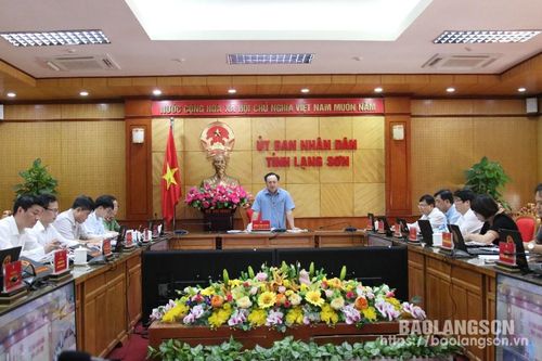 Họp chuyên đề đánh giá tiến độ và tháo gỡ khó khăn, vướng mắc trong giải phóng mặt bằng các dự án trọng điểm