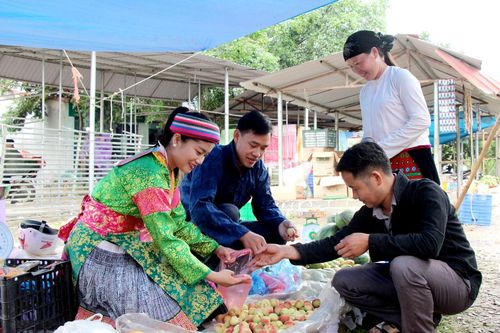 Một thoáng chợ phiên Tráng Kìm