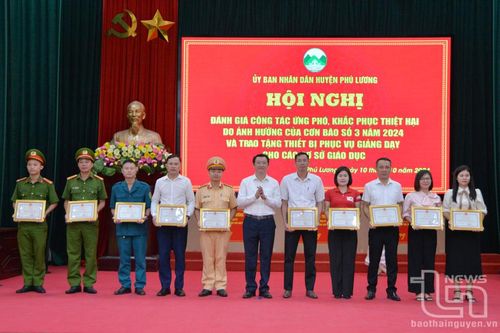 Phú Lương: Đánh giá công tác ứng phó, khắc phục hậu quả bão số 3