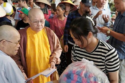 Bình Thuận: Phật giáo TX.La Gi chung tay hướng về miền Bắc