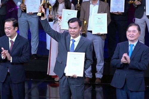 Lạng Sơn được vinh danh Cơ quan chuyển đổi số xuất sắc