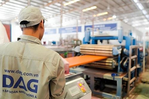 Xem xét hủy niêm yết bắt buộc đối với cổ phiếu DAG của Nhựa Đông Á