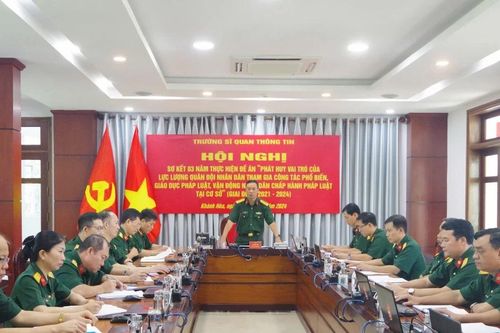 Trường Sĩ quan Thông tin sơ kết 3 năm thực hiện Đề án 1371