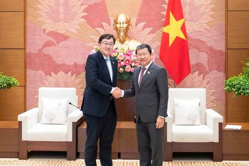 Chủ nhiệm Ủy ban Đối ngoại Vũ Hải Hà tiếp Đại sứ Malaysia