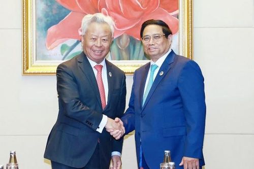 Việt Nam đề nghị AIIB, World Bank hỗ trợ triển khai các dự án hạ tầng lớn