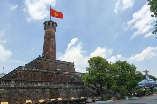 Cột cờ Hà Nội - biểu tượng của lòng tự hào