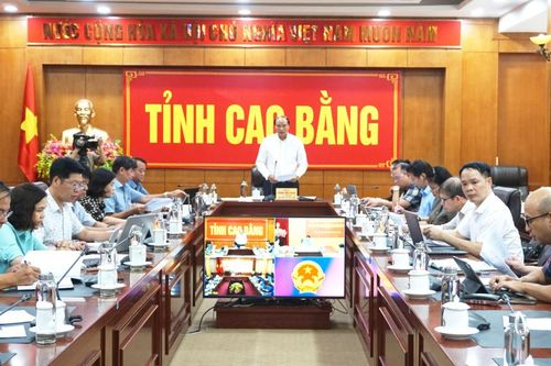 Bộ trưởng, Chủ nhiệm Ủy ban Dân tộc Hầu A Lềnh làm việc trực tuyến với 2 tỉnh: Cao Bằng và Bắc Kạn