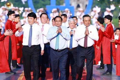 Kỷ niệm 70 năm Ngày Giải phóng Thủ đô: Vì một Thủ đô giàu đẹp, văn minh, hiện đại
