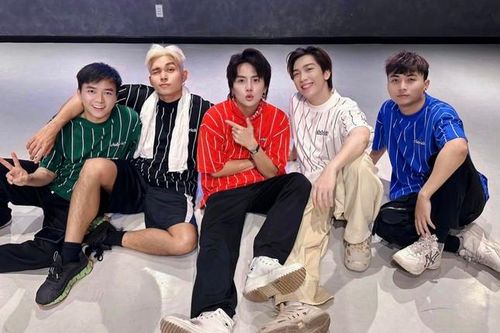 'Vũ trụ' OTP Anh Trai Vượt Ngàn Chông Gai: Duy Khánh - Công Nam 'dưỡng thê'