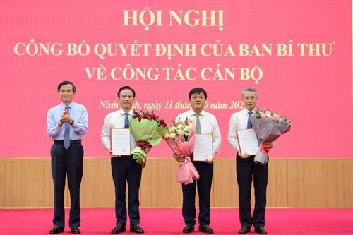 Ninh Bình công bố quyết định của Ban Bí thư về công tác cán bộ