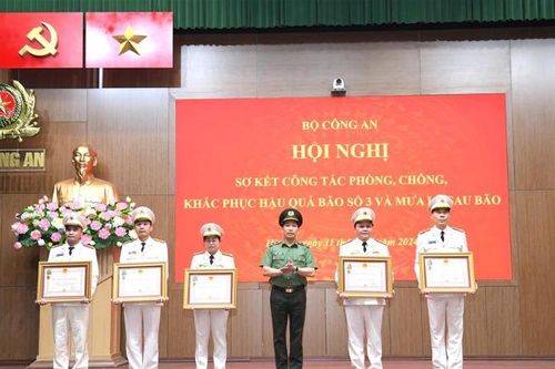 Bảo vệ an toàn tính mạng, tài sản của nhân dân là trên hết, trước hết