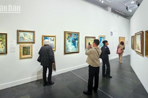 Bộ ba danh họa Việt Nam hội ngộ công chúng Pháp