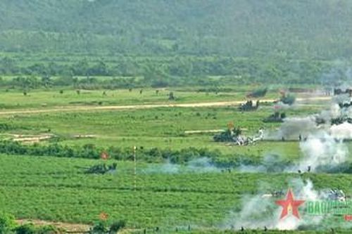 Rèn luyện đơn vị, tôi luyện bộ đội qua diễn tập