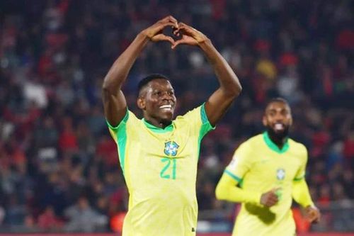 Brazil giành chiến thắng quý giá trên sân Chile, Argentina của Messi chia điểm