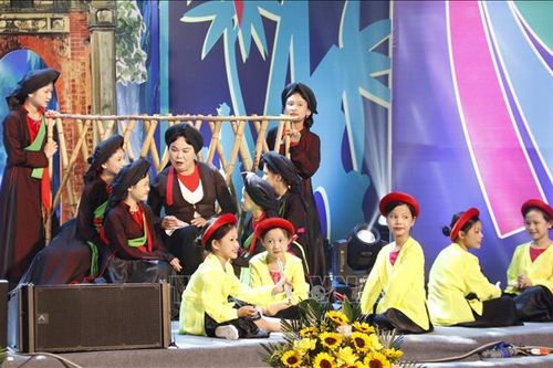 Liên hoan Dân ca Quan họ Bắc Giang 2024: Tôn vinh di sản văn hóa qua những làn điệu ngọt ngào