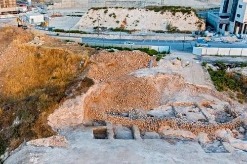 Tìm thấy bằng chứng về cuộc chinh phục Đất Thánh của người Assyria ở Jerusalem