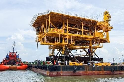 Tuổi trẻ XNXL Vietsovpetro dám nghĩ, dám làm, đổi mới sáng tạo trong công trình chế tạo và lắp đặt Topside giàn RC-8