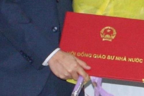 Bản tin 11/10: 91 người bị loại khỏi danh sách xét giáo sư, phó giáo sư