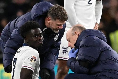 Tình hình đáng lo ngại của Saka khiến cổ động viên Arsenal lo lắng