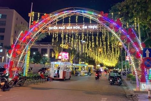 Hải Phòng khai trương tuyến phố văn hóa, ẩm thực 'thông đêm, suốt sáng'