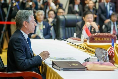 Việt Nam nêu vấn đề hợp tác công nghiệp bán dẫn và AI giữa Mỹ và ASEAN