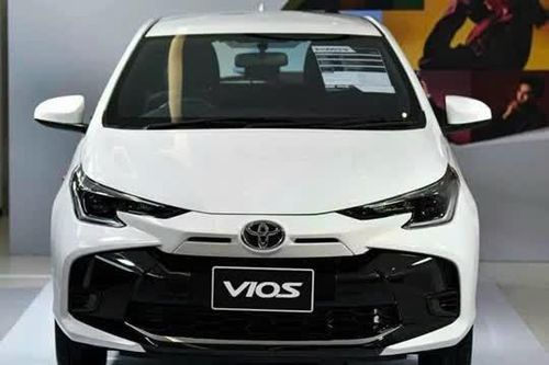 Bảng giá xe Toyota tháng 10/2024: Nhiều mẫu xe giảm giá