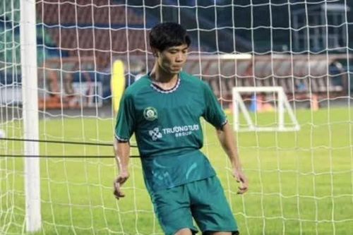 VPF ra thông báo quan trọng, Công Phượng nhận vinh dự đặc biệt ở trận ra mắt CLB Bình Phước