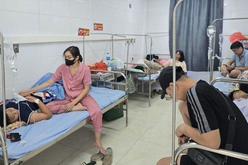 Kết quả kiểm nghiệm 2 loại nước ngọt liên quan vụ 13 học sinh ở Hà Nội nhập viện
