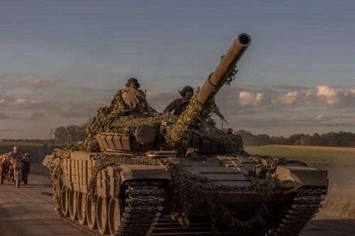 Ukraine phê duyệt tăng thuế chiến tranh 'lịch sử' để trang trải chi tiêu quốc phòng
