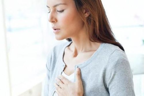 Cảm thấy hơi thở nặng nề là bệnh gì?