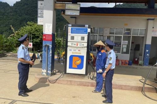 Lạng Sơn: 9 tháng đầu năm, xử lý 27 vụ vi phạm khí, xăng dầu