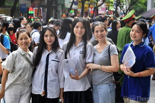 Việt Nam giành 12 huy chương vàng các kỳ thi Olympic quốc tế và khu vực trong năm 2024