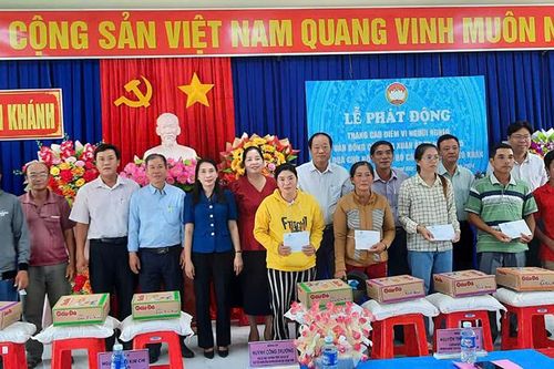 Thoại Sơn phát động tháng cao điểm 'Vì người nghèo' và vận động 'Cây mùa xuân' Ất Tỵ