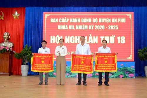 Hội nghị Ban Chấp hành Đảng bộ huyện An Phú lần thứ 18