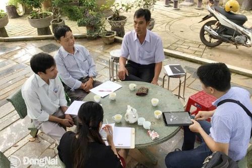 Tích cực tham gia tuyên truyền pháp luật đến nông dân
