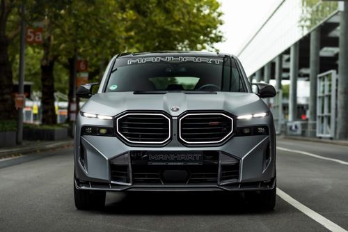BMW XM trở nên 'khủng khiếp hơn' bởi hãng độ Manhart