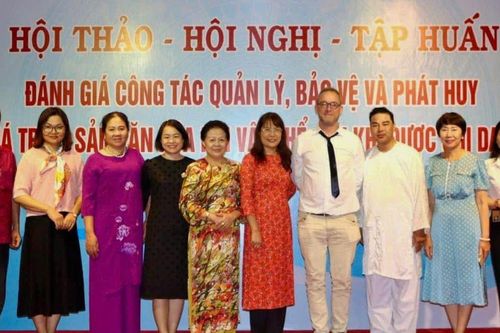 Thực hành tín ngưỡng thờ Mẫu Tam phủ của người Việt: Nét đặc trưng của đạo Thánh mẫu Việt Nam (Bài 3)