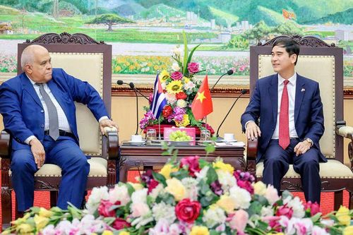 Vĩnh Phúc: Bí thư Tỉnh ủy Dương Văn An tiếp và làm việc với Đại sứ Đặc mệnh toàn quyền nước Cộng hòa Cuba tại Việt Nam